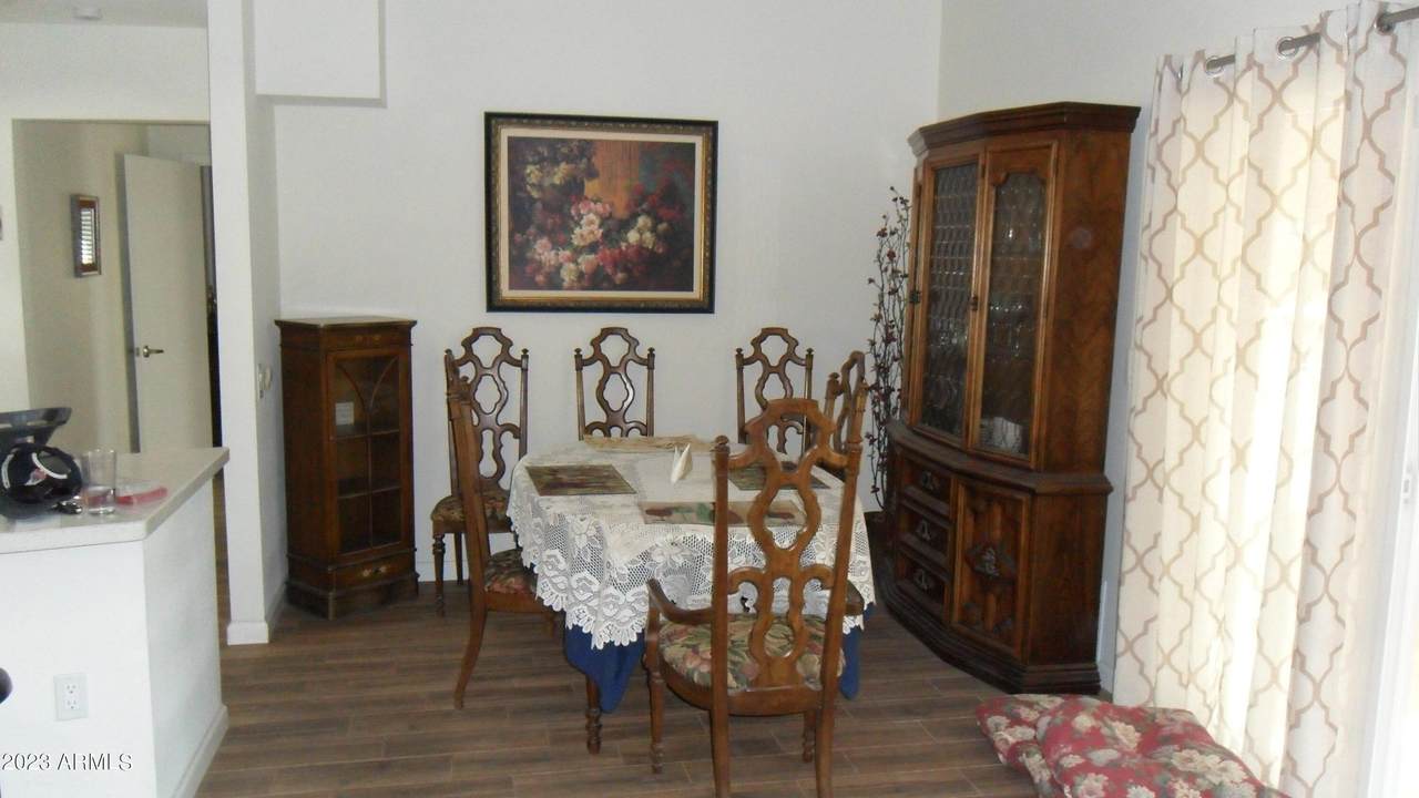 https://bt-photos.global.ssl.fastly.net/armls/1280_boomver_1_6871641-2.jpg
