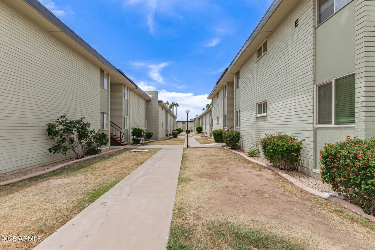 6767 7TH Street - Photo 1