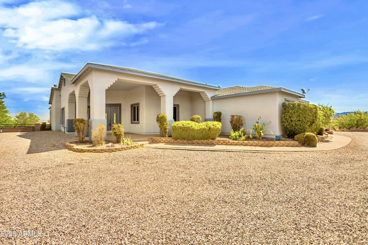 4290 Silva Drive - Photo 1