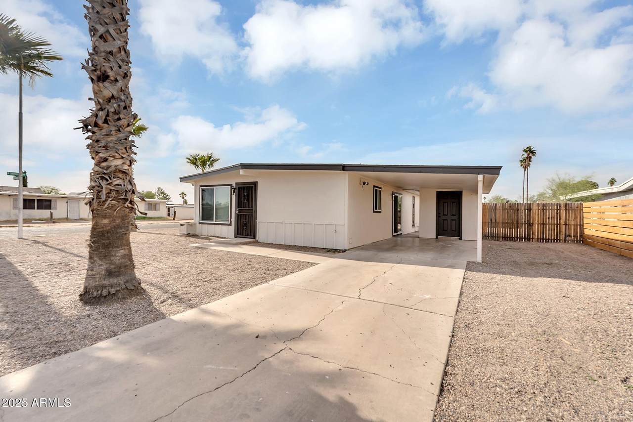 800 Melrose Drive - Photo 1