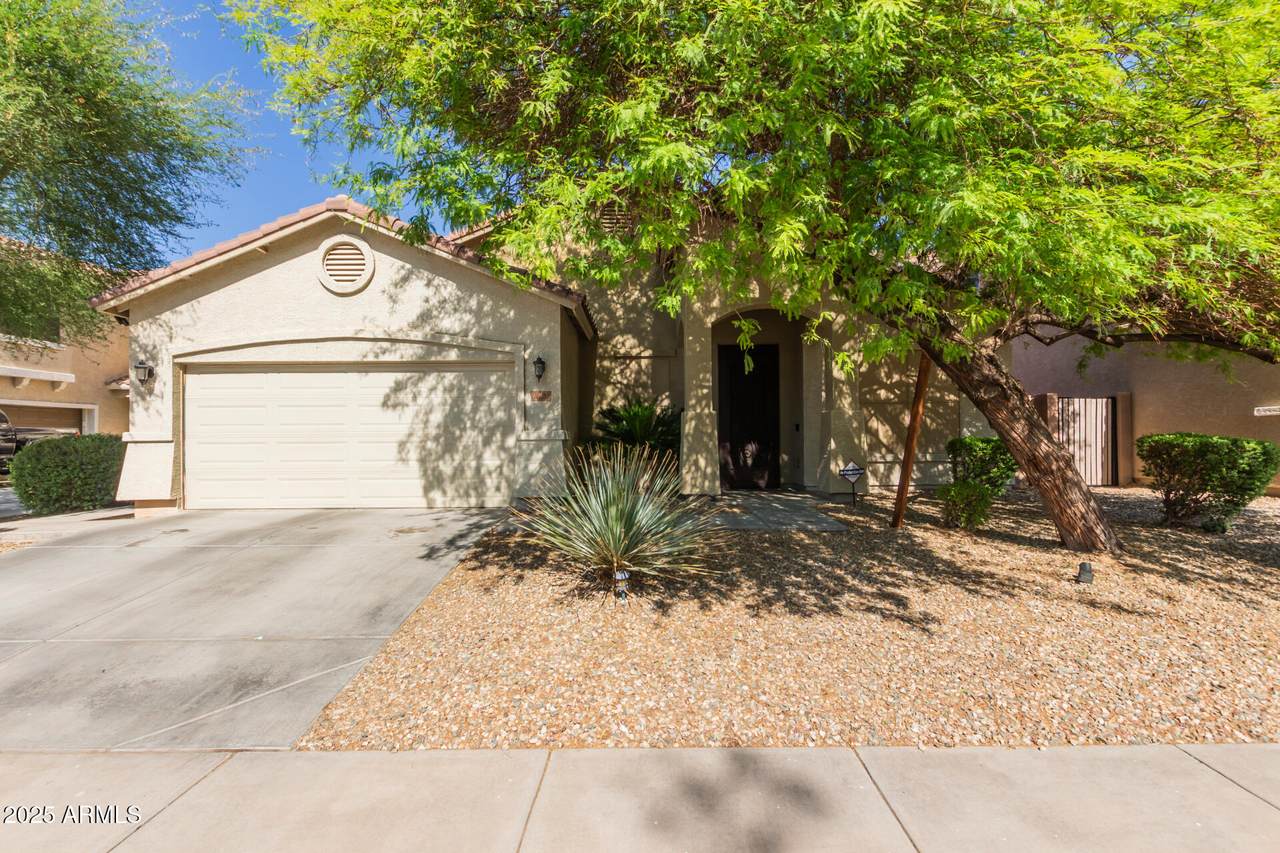 3823 101ST Drive - Photo 1
