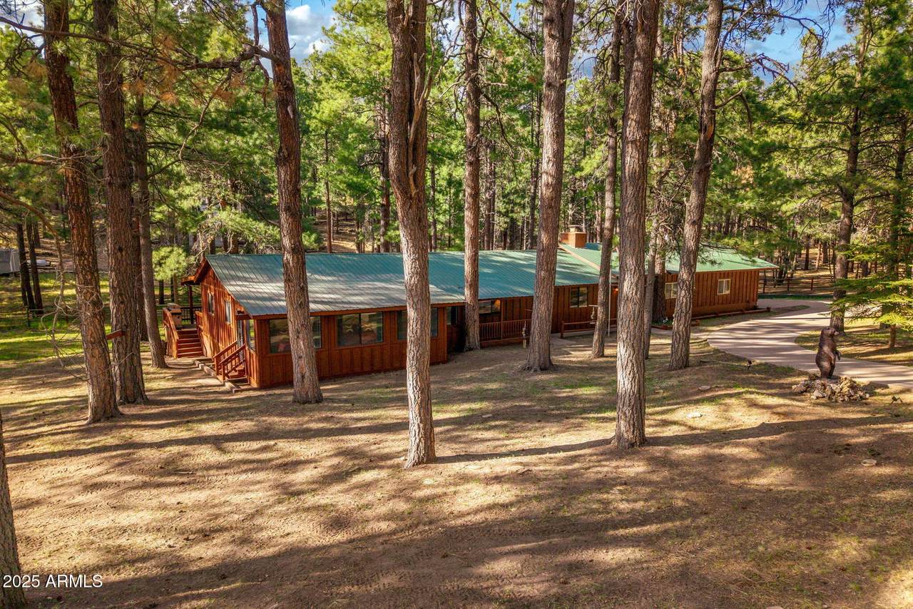 2499 Canyon Drive - Photo 1