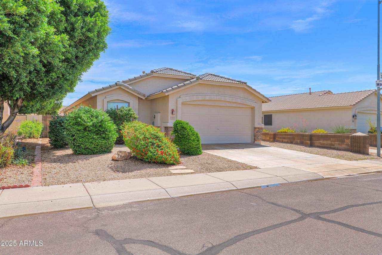 19851 35th Street - Photo 1