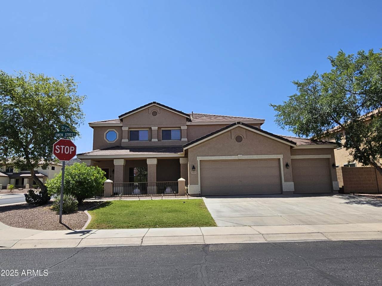 1313 Gwen Street - Photo 1
