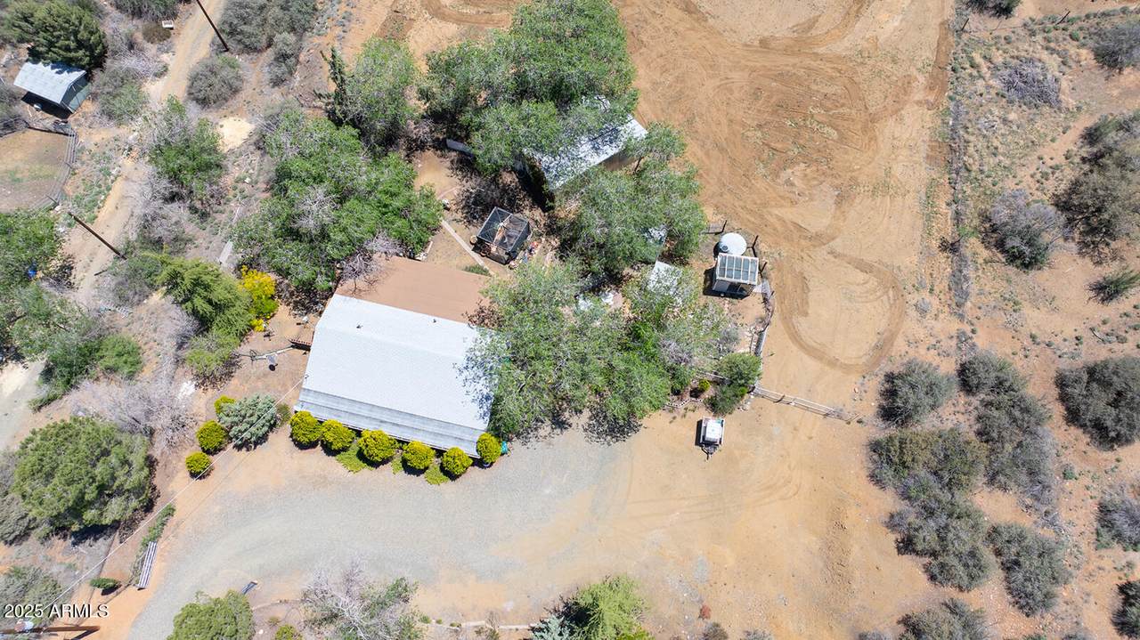 9495 Marilyn Lane - Photo 1