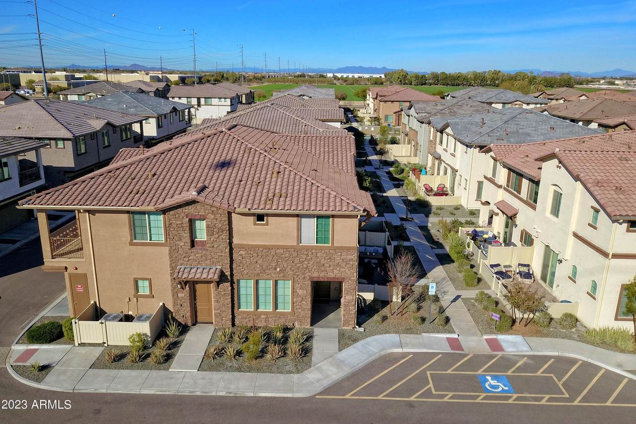 4100 Pinelake Way - Photo 1