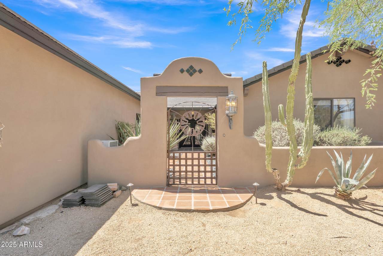 7839 Dixileta Drive - Photo 1