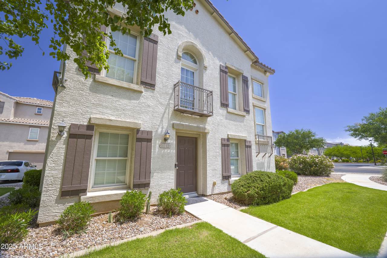 5749 21ST Terrace - Photo 1