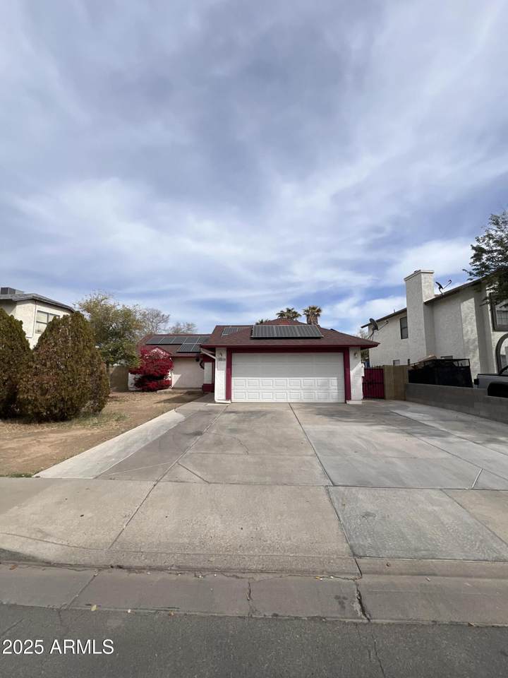 2533 88TH Lane - Photo 1