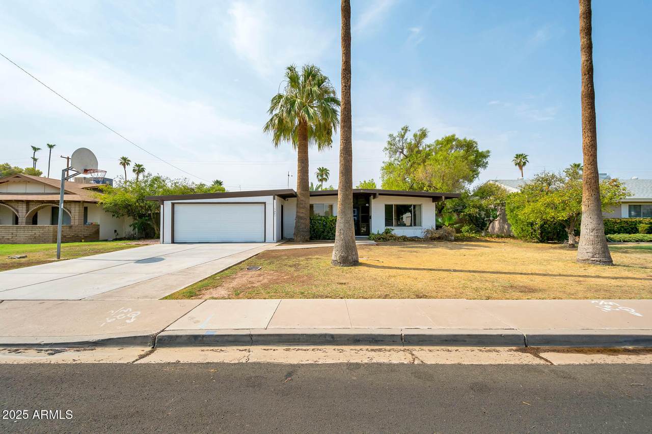 501 Alameda Drive - Photo 1