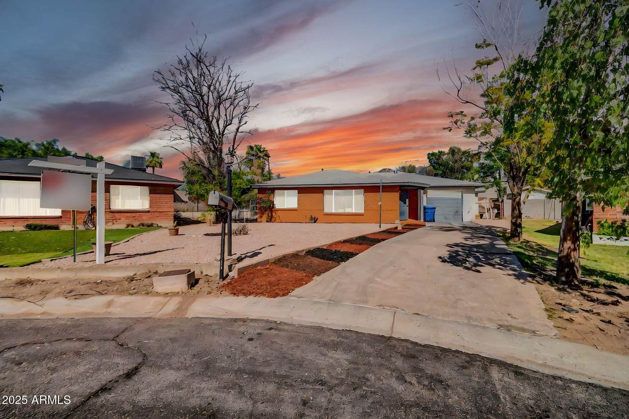 7039 15TH Street - Photo 1