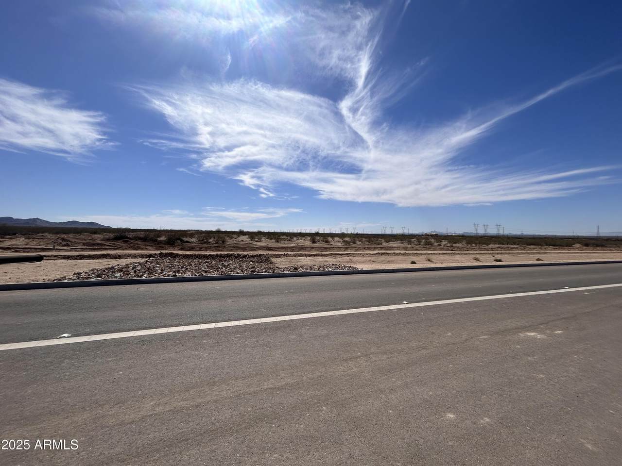 https://bt-photos.global.ssl.fastly.net/armls/1280_boomver_1_6878941-2.jpg