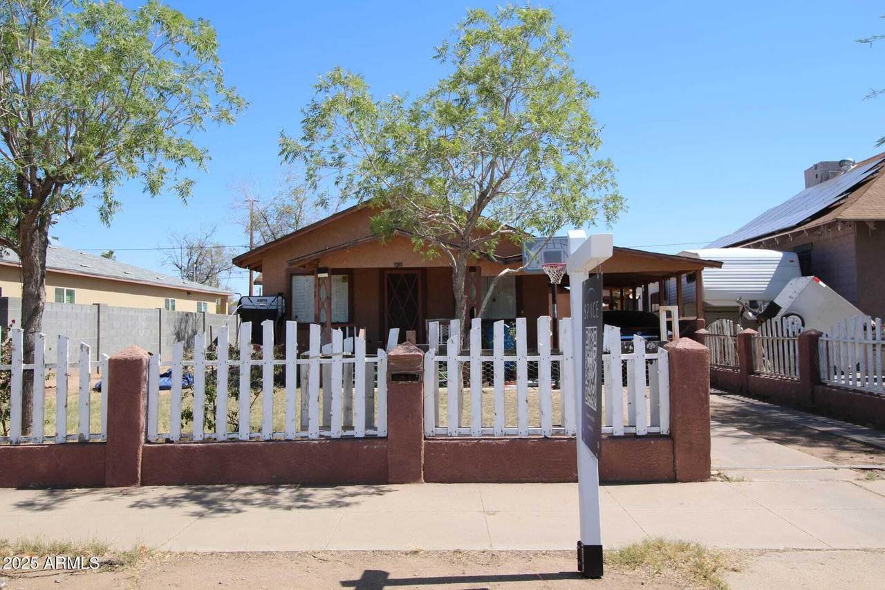 1211 Fillmore Street - Photo 1