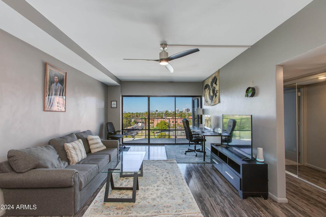 805 4TH Avenue - Photo 1