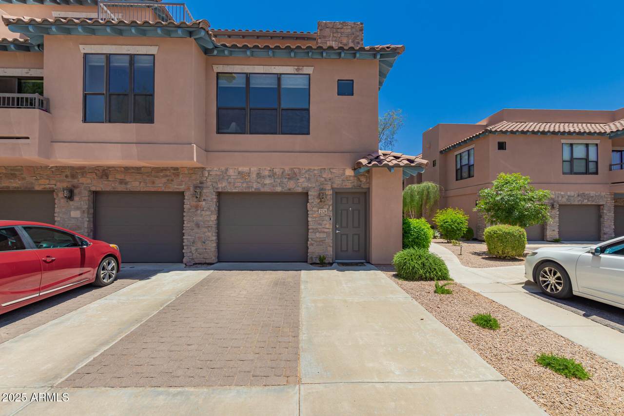 20660 40TH Street - Photo 1
