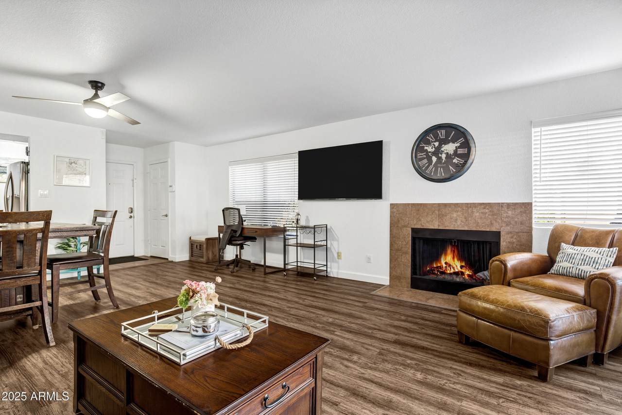 5122 Shea Boulevard - Photo 1