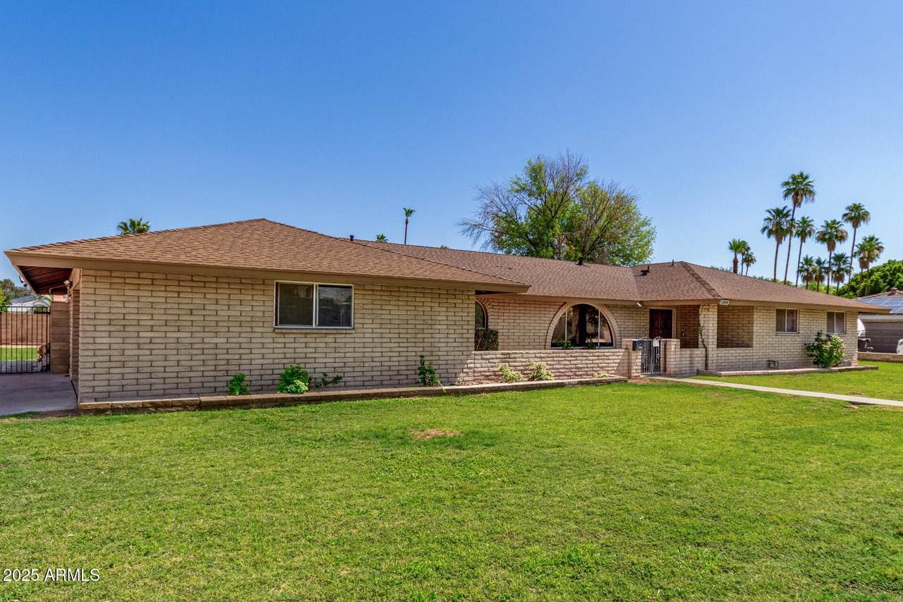 1004 Gemini Drive - Photo 1