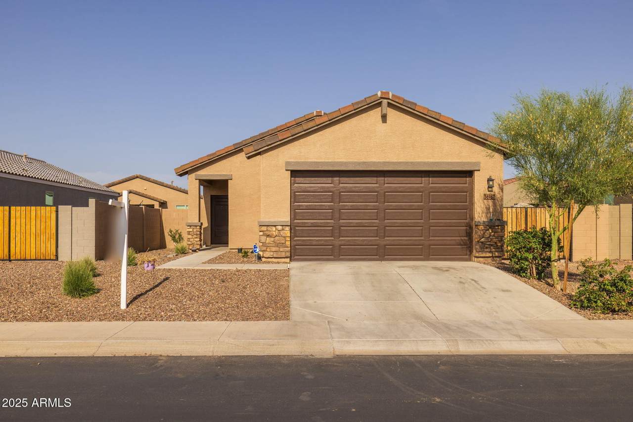 36987 Sidewinder Drive - Photo 1