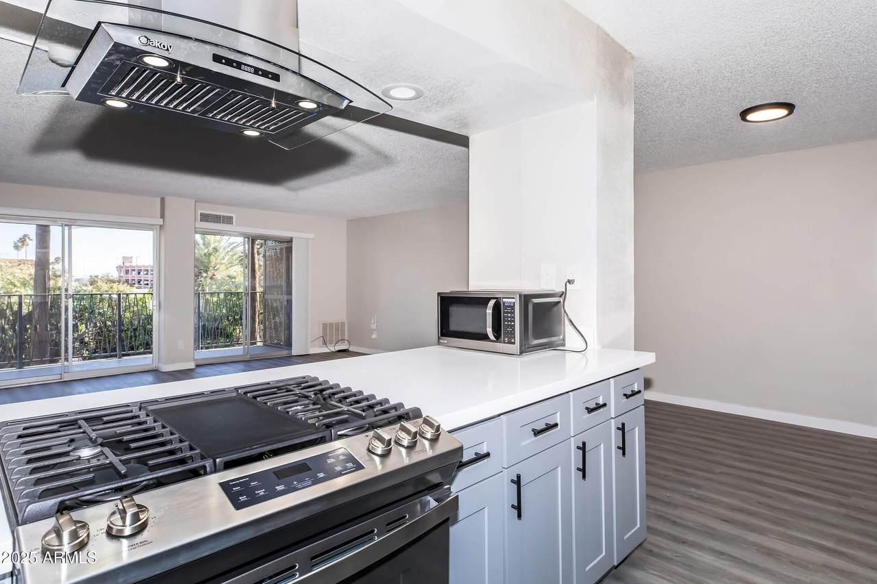 425 Paseo Redondo - Photo 1
