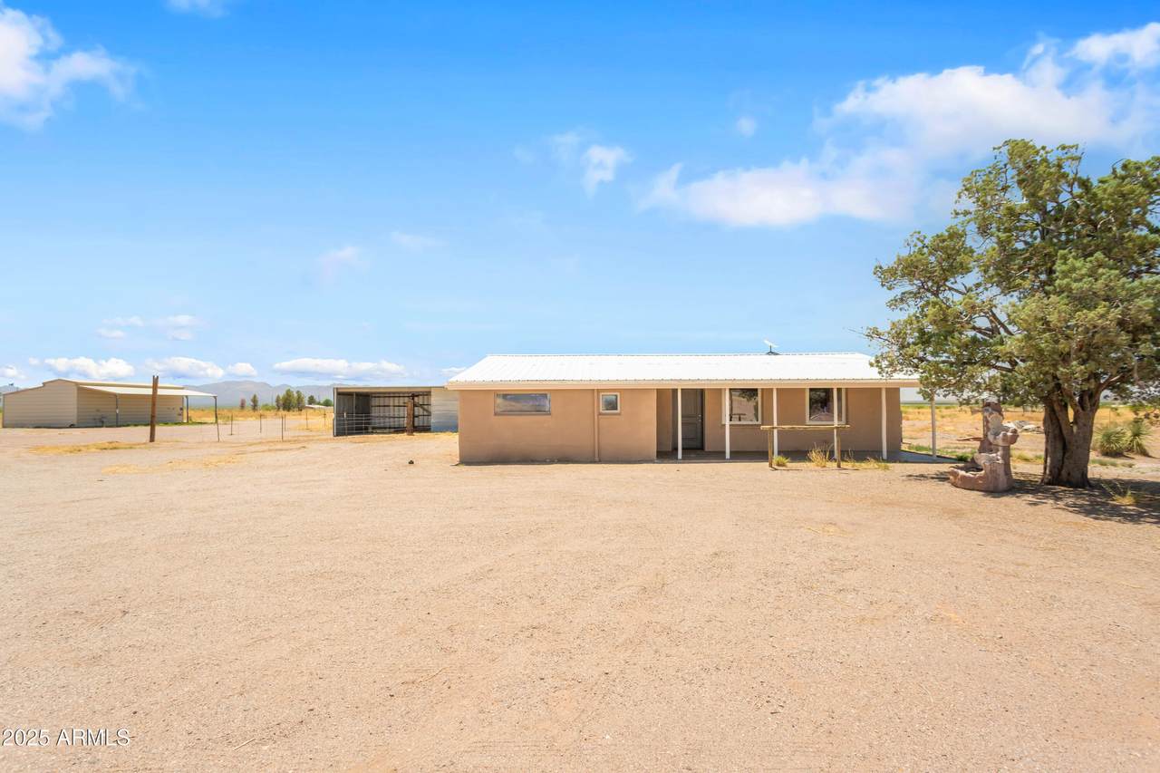 8250 Central Highway - Photo 1