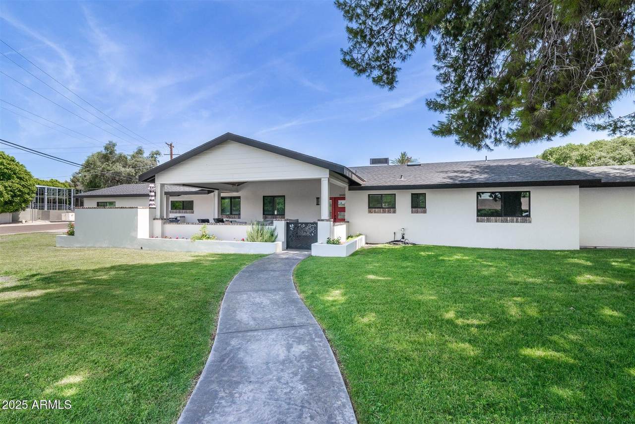 3102 Mariposa Street - Photo 1