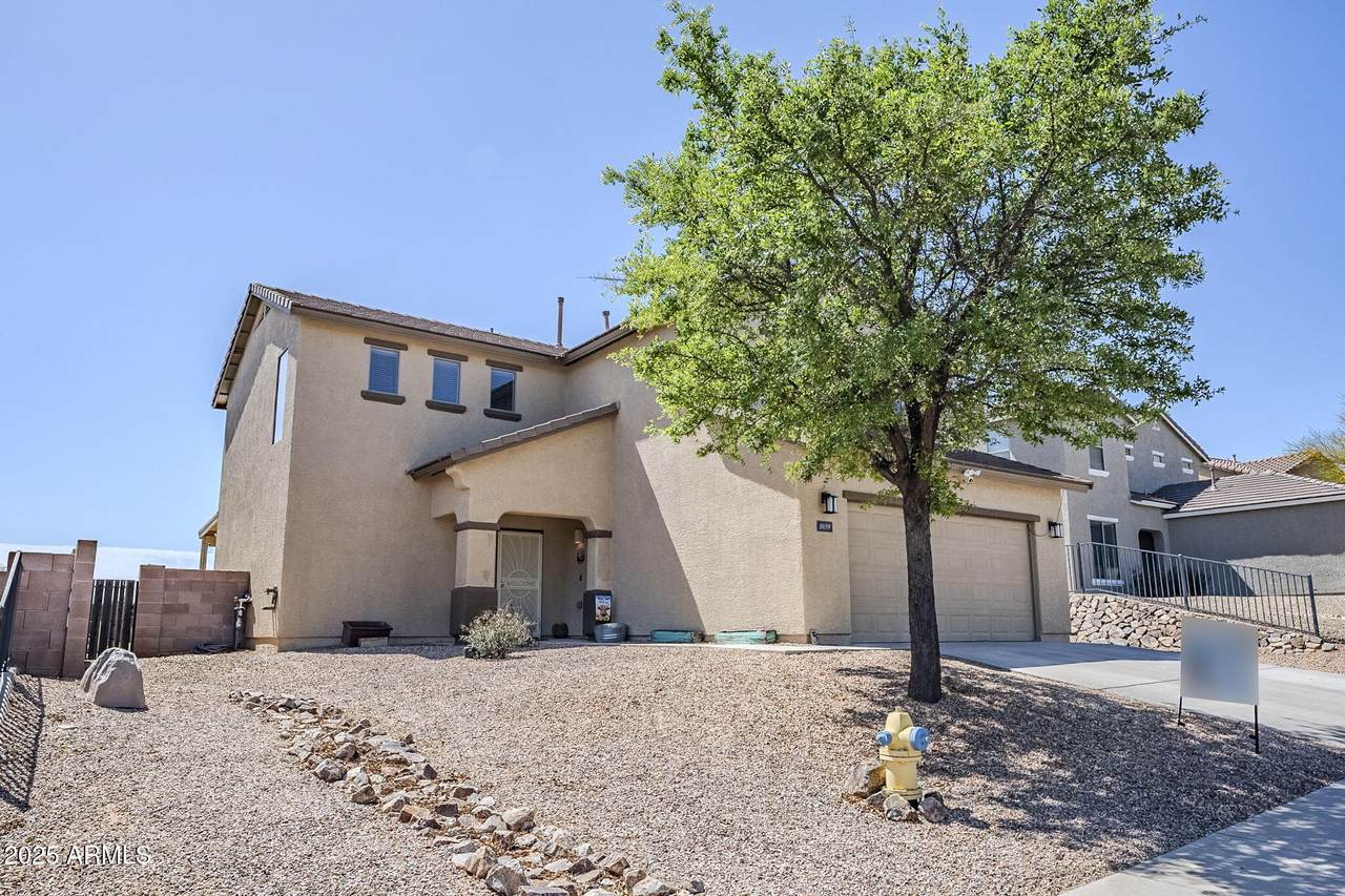 1059 Limestone Street - Photo 1