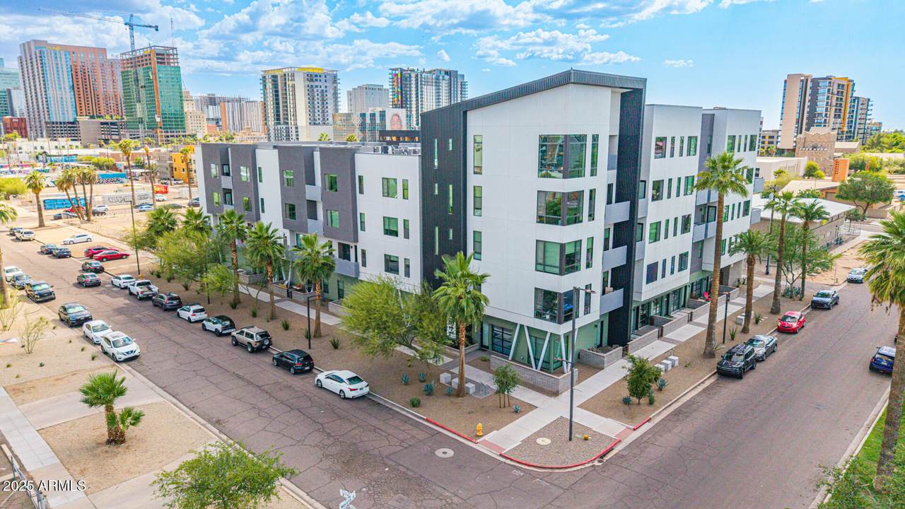 1130 2 Street - Photo 1