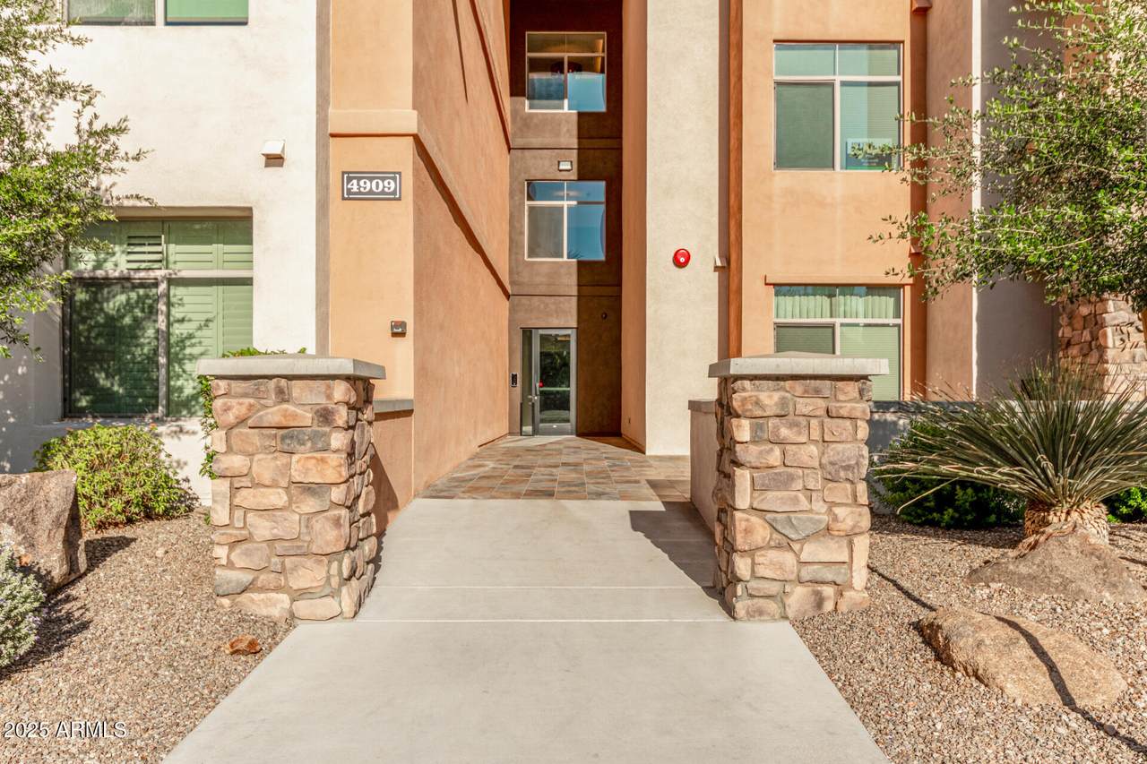 4909 Woodmere Fairway - Photo 1