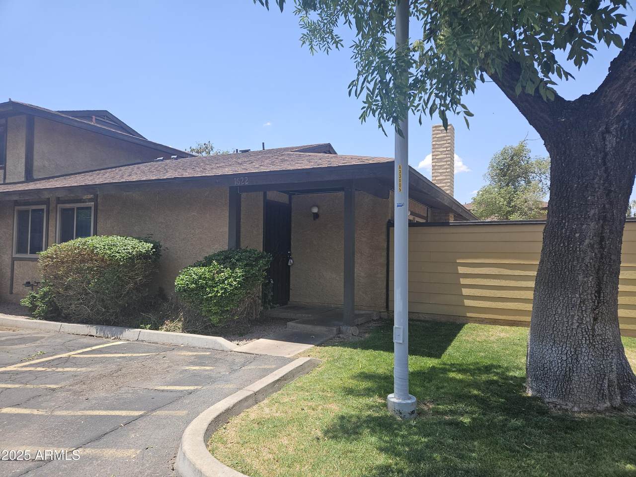1622 Village Way Way - Photo 1
