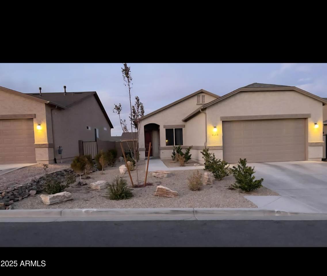 6198 Oliver Avenue - Photo 1