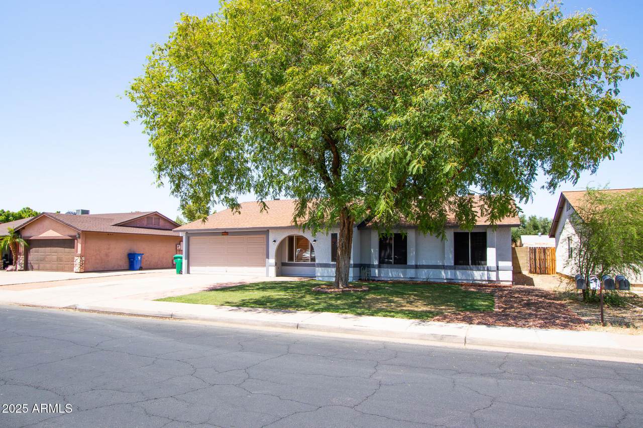 2338 Javelina Avenue - Photo 1