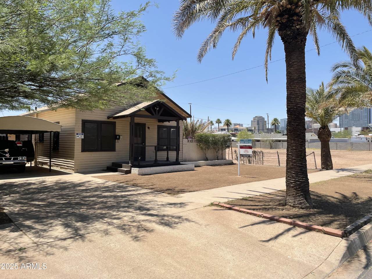 1017 Taylor Street - Photo 1