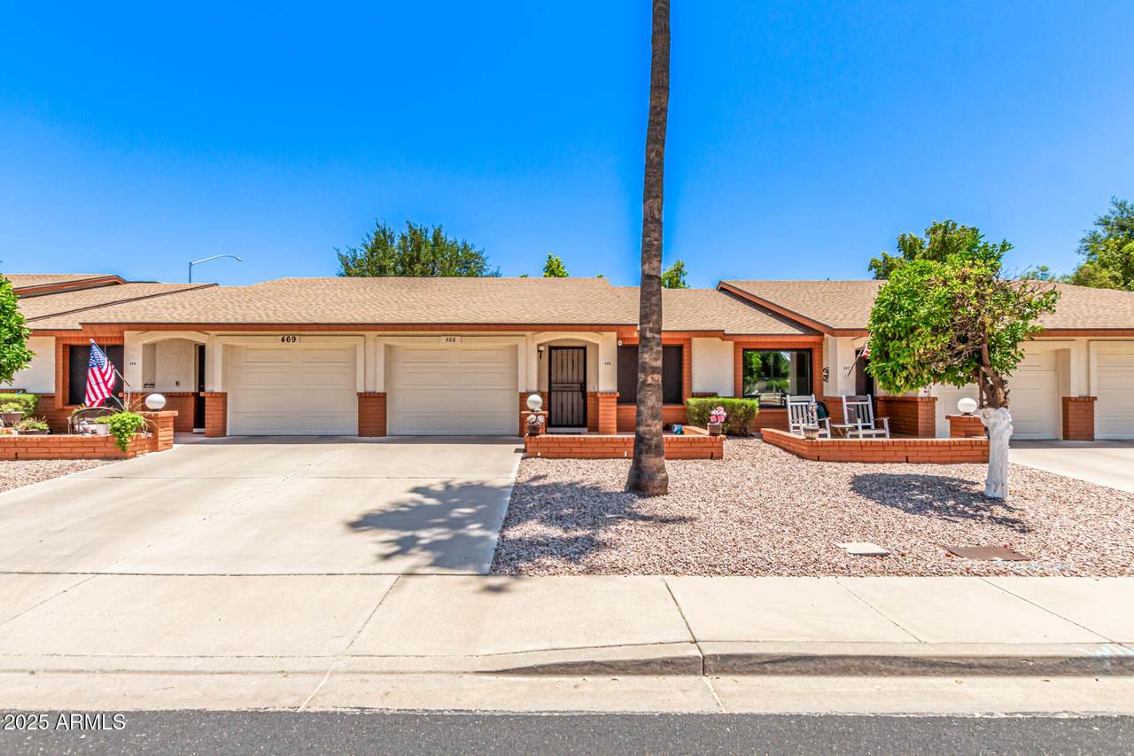 2105 Zinnia Avenue - Photo 1
