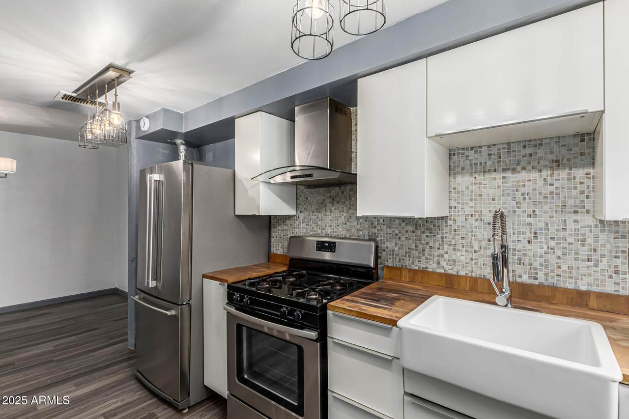 2941 19TH Avenue - Photo 1