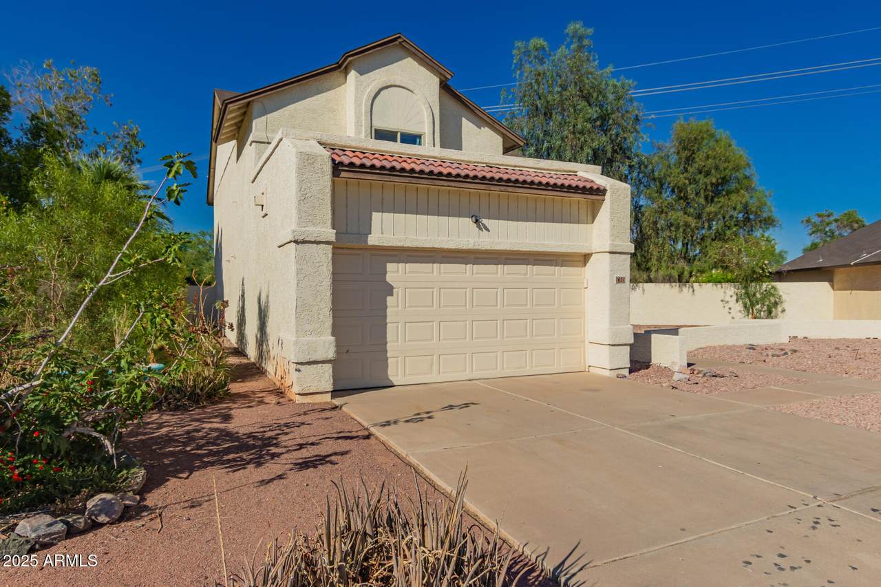 1621 Chippewa Drive - Photo 1