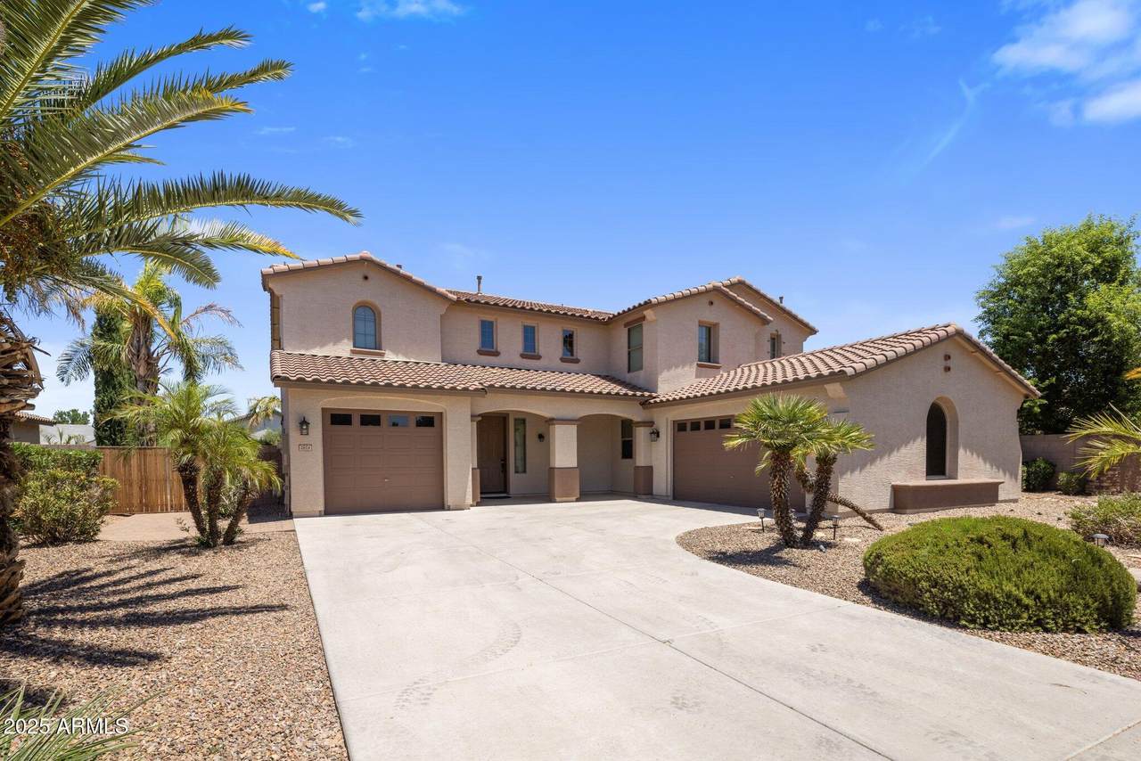2614 Carob Drive - Photo 1