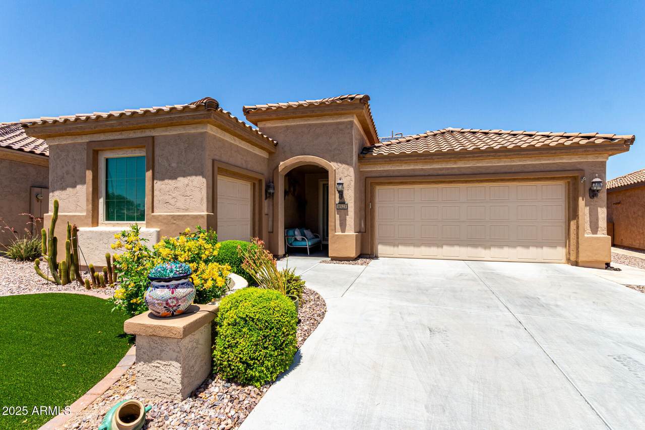 4523 Petersburg Drive - Photo 1