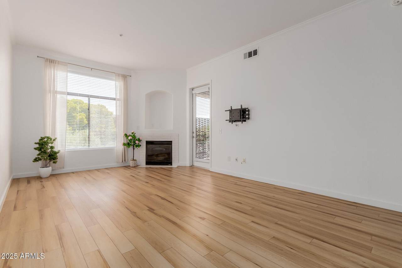 11640 Tatum Boulevard - Photo 1