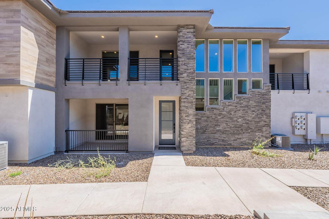 2121 Sonoran Desert Drive - Photo 1