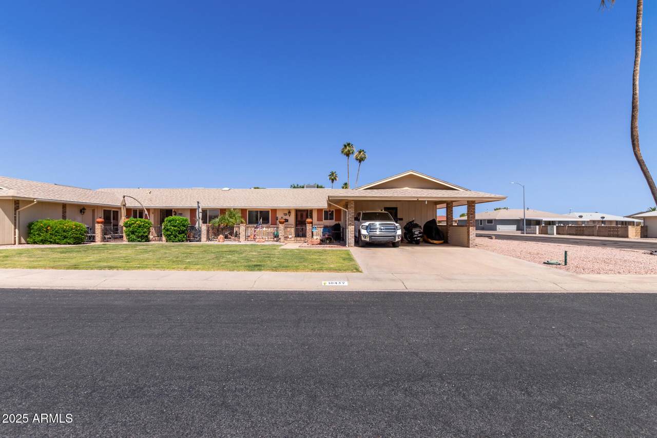 10439 Kingswood Circle - Photo 1