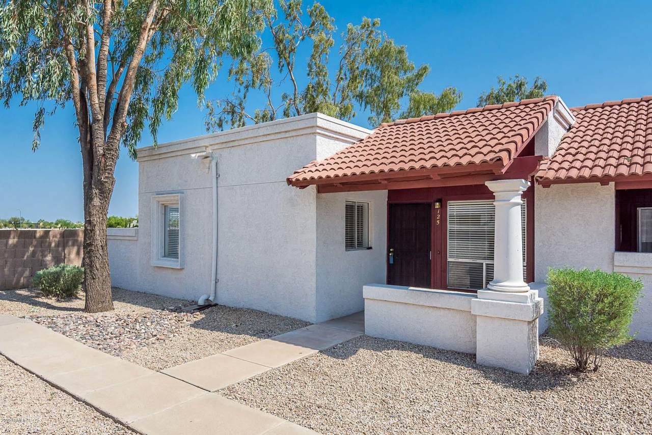 10807 Northern Avenue - Photo 1