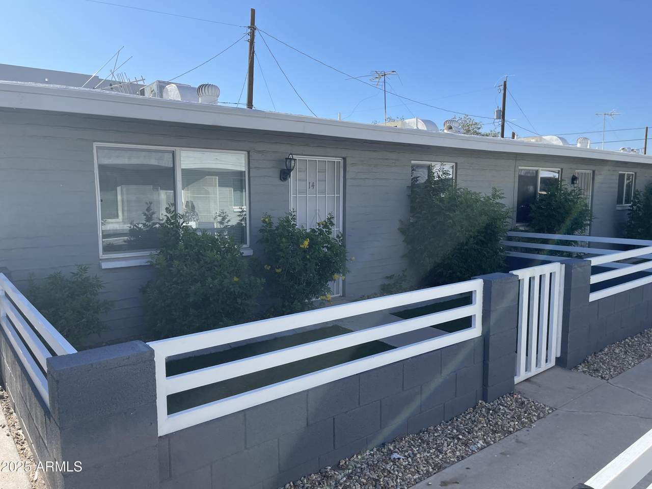 511 52nd Street - Photo 1
