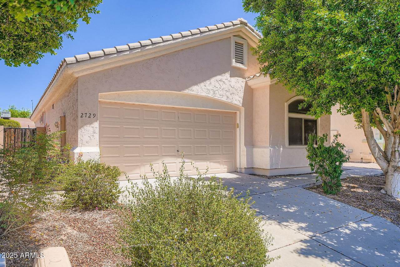2729 Kenton Street - Photo 1