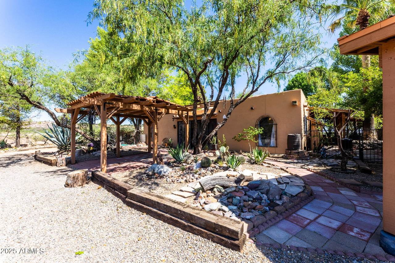 500 Foundation Five Road - Photo 1