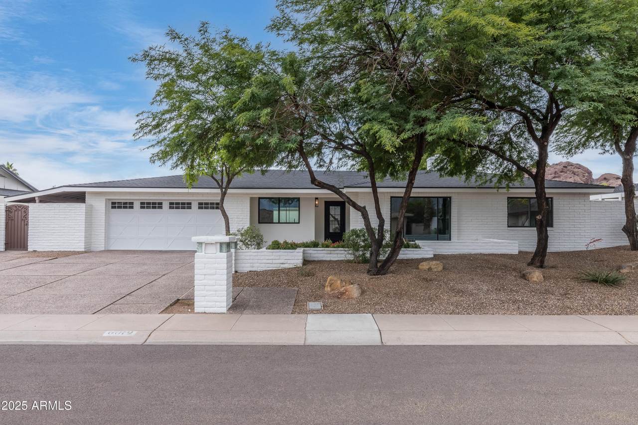 6019 Windsor Avenue - Photo 1