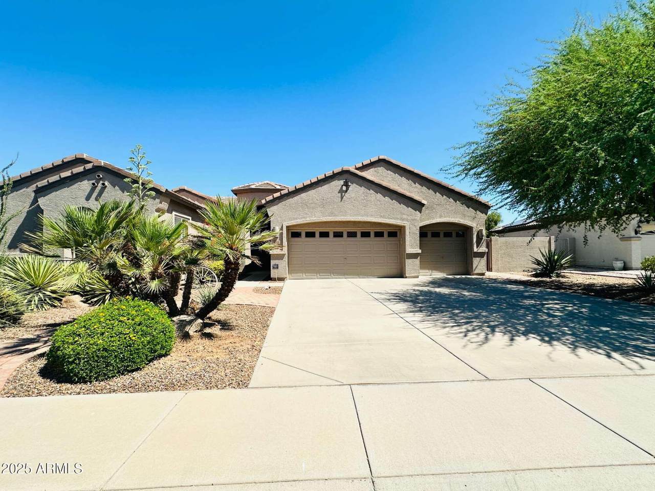 2720 Hazeltine Way - Photo 1