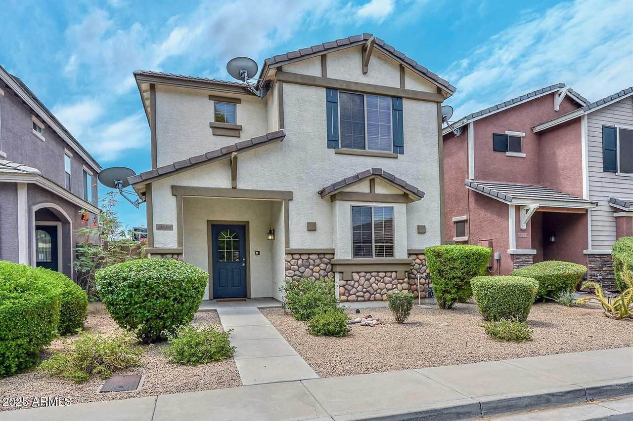 3733 Kerry Lane - Photo 1