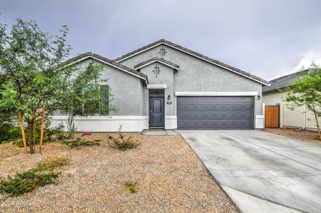 1157 Paradise Way - Photo 1