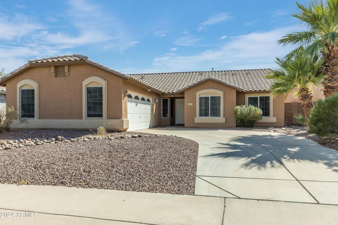 909 Harwell Road - Photo 1