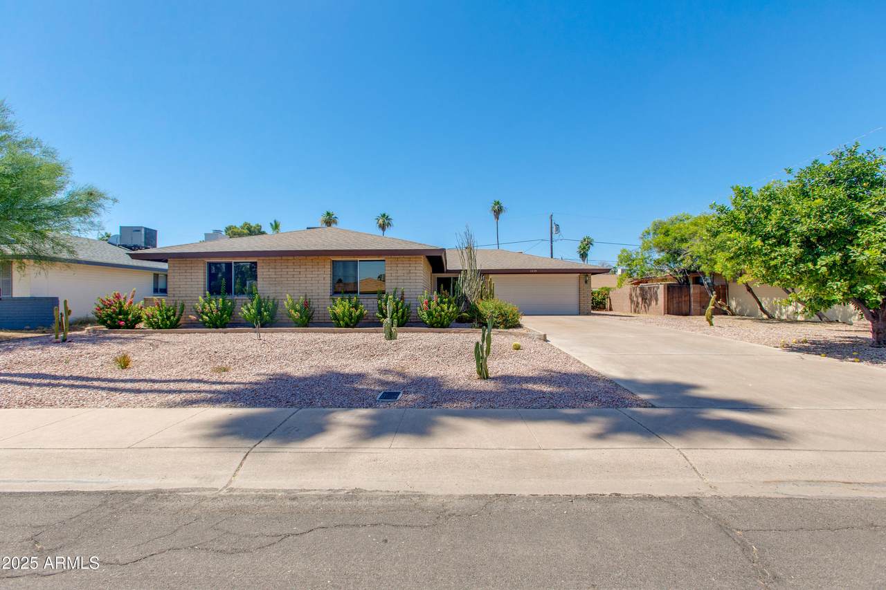 1119 Balboa Drive - Photo 1